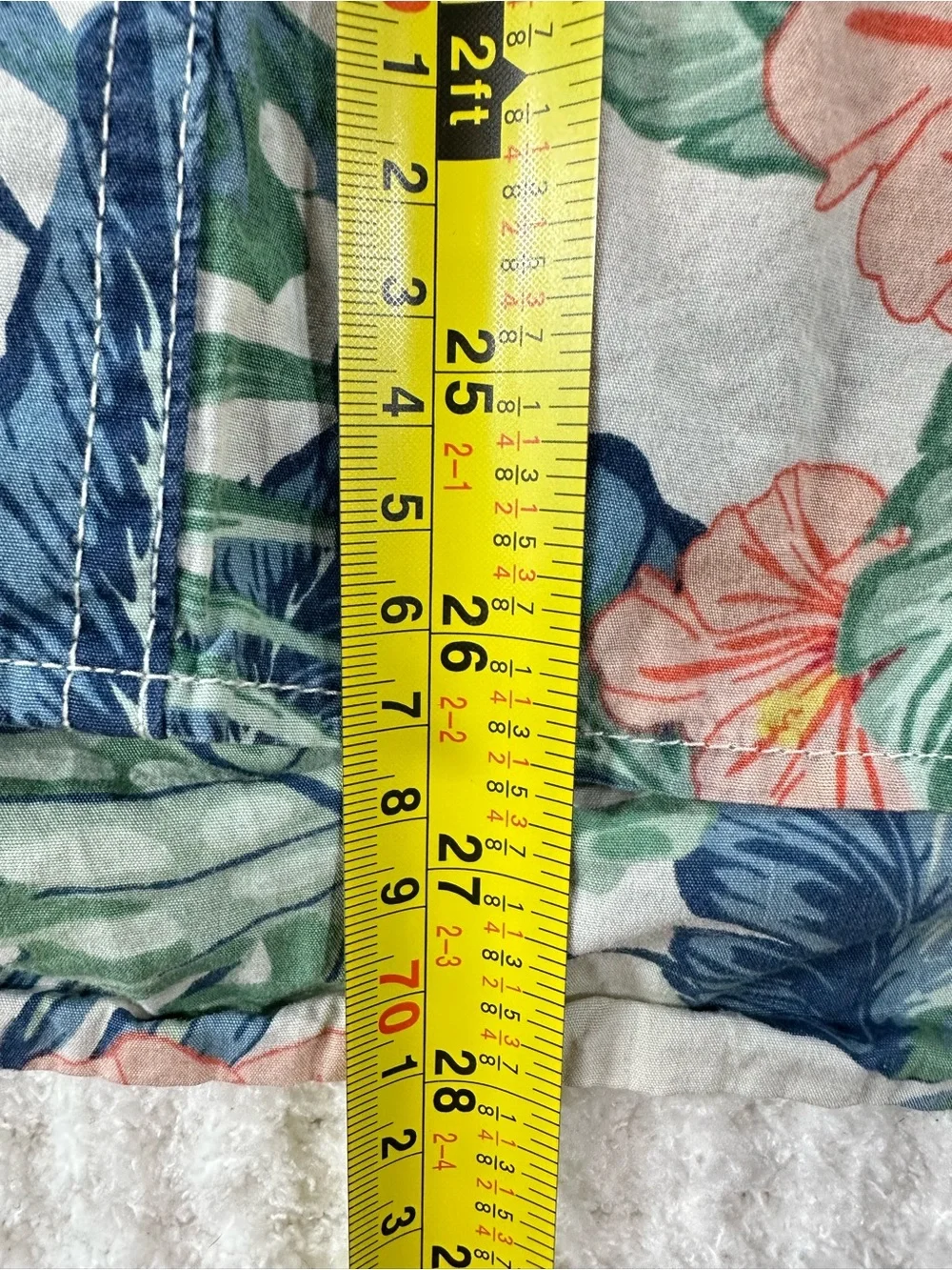 Duluth Trading Co casual short